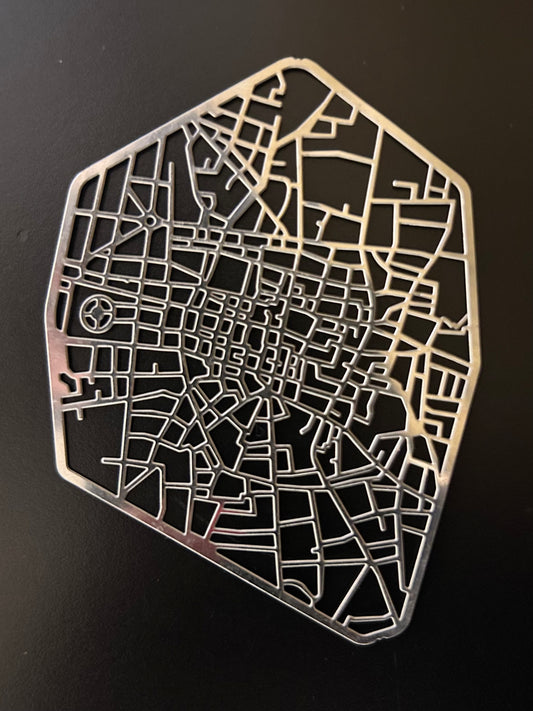 Ciondolo a forma di centro di Bologna